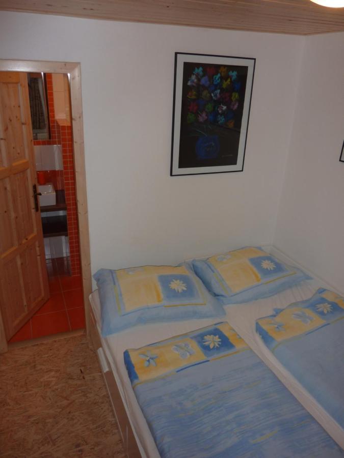 Penzion U Stefana Ostruzna Luaran gambar